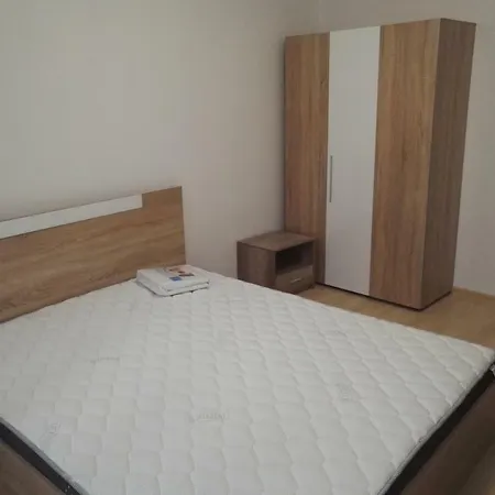 Sarafovo Apartament *